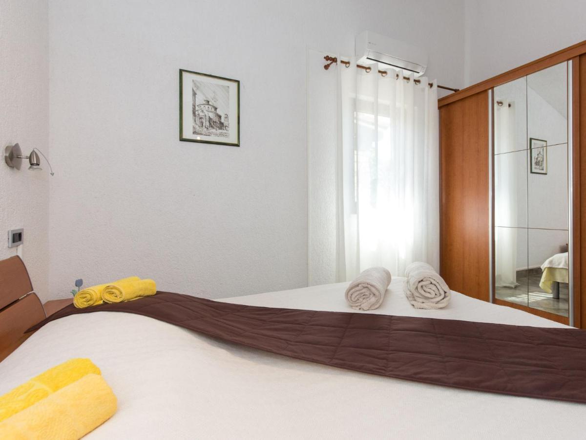 Apartment Starigrad-4 By Interhome Starigrad  Ngoại thất bức ảnh
